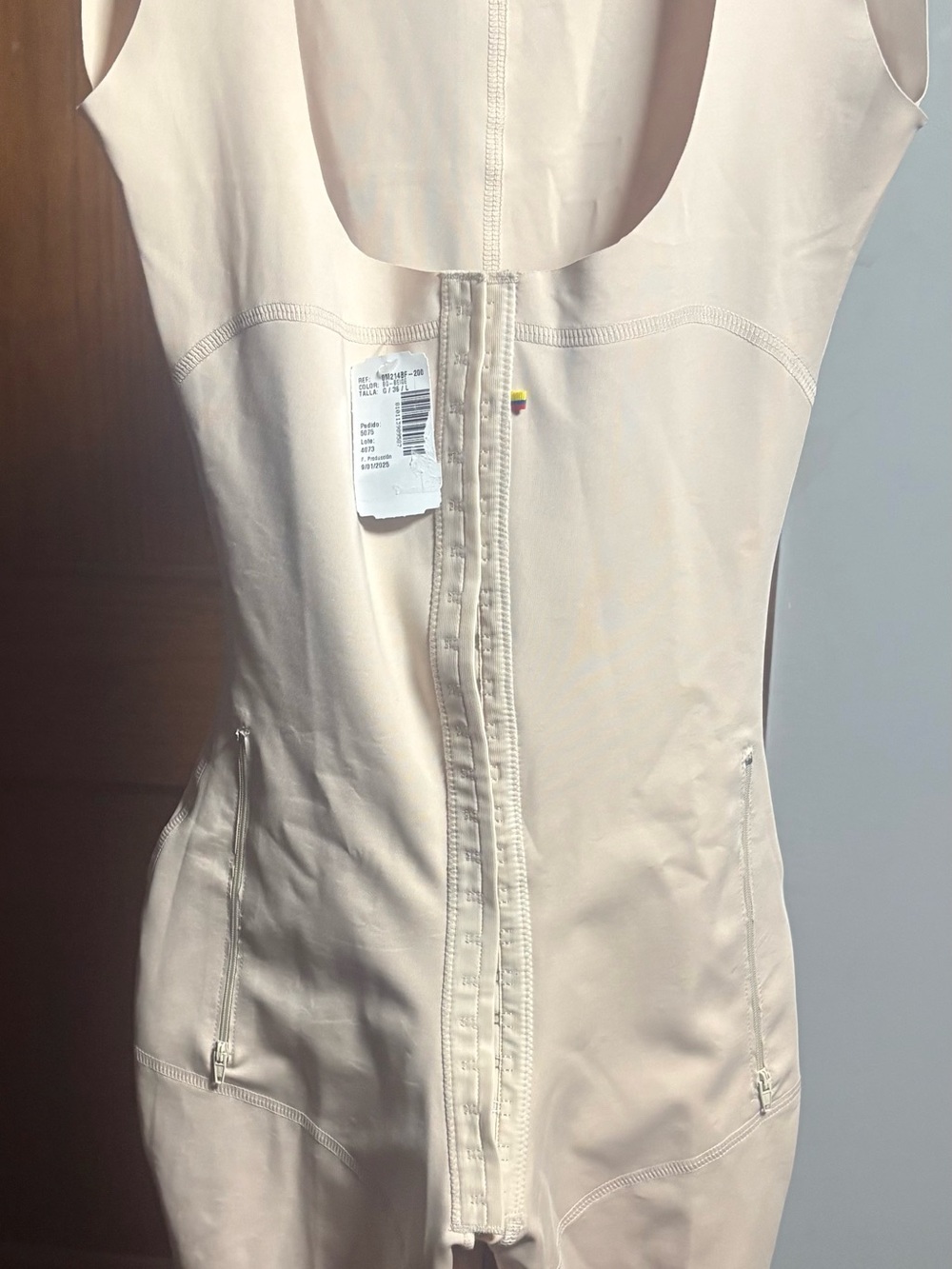 Shapes Secrets Colombian Faja Full Body Shapewear Size L/36 Beige